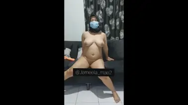Jameela Ngocok Liar Memek Squirt Banjir Terparah